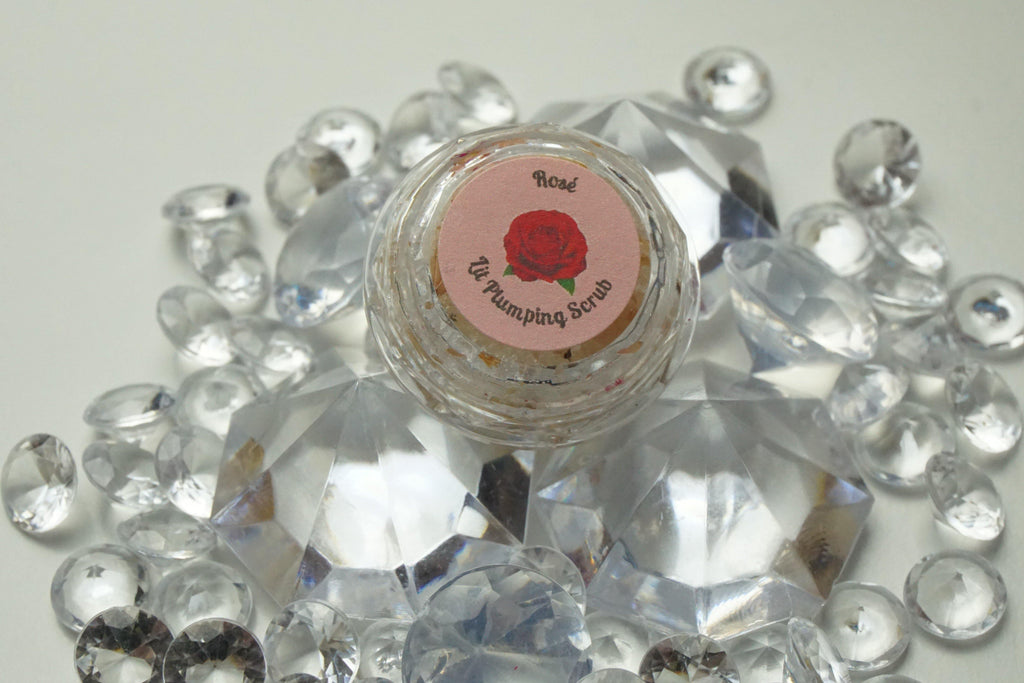 Rose, rose flavoured diamond shaped 5ml lip scrub